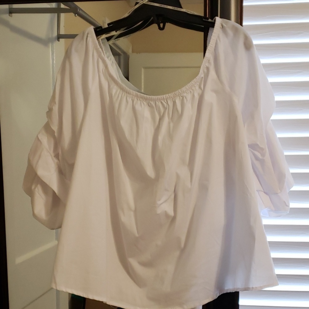 Forever 21 + White Off Shoulder Woven Top 3X